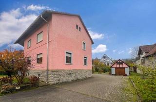 Haus kaufen in 74930 Ittlingen, Zweifamilienhaus mit großem Grundstück und Entwicklungspotenzial in ruhiger Lage