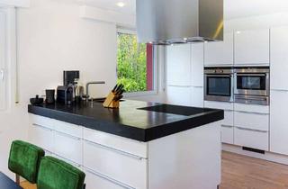 Haus mieten in 71111 Waldenbuch, Unmöbliert oder möbliert: Modernes Haus in ruhiger Traumlage