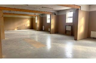 Gewerbeimmobilie mieten in Finkenkruger Straße 49A, 14612 Falkensee, Beheizte Halle in Falkensee mit Stellplätzen – Nur wenige Minuten vom Bahnhof entfernt