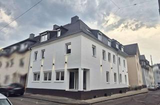 Anlageobjekt in 57072 Siegen, Saniertes 6-Parteienhaus in zentraler Lage von Siegen!