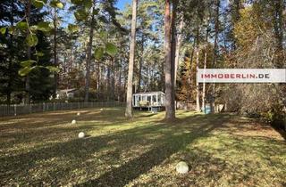 Grundstück zu kaufen in 16831 Rheinsberg, IMMOBERLIN.DE - Traumhaftes Wassergrundstück mit Wochenendbungalow & Boot in herrlicher Naturlage