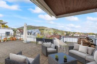 Penthouse kaufen in 79249 Merzhausen, Helle 4 Zimmer-Penthouse-Wohnung mit Panoramablick und offenem Kamin in Merzhausen