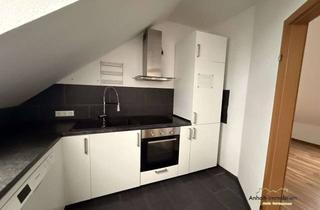 Wohnung mieten in Triftweg, 06809 Roitzsch, Dachgeschosswohnung mit Terrasse | EBK und Klimaanlage