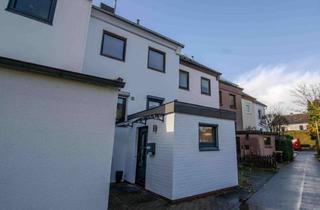 Haus kaufen in 25421 Pinneberg, Charmantes Reihenmittelhaus in familienfreundlicher Wohnlage