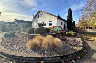 Einfamilienhaus kaufen in 73235 Weilheim, Beeindruckendes, freistehendes Einfamilienhaus mit Einliegerwohnung in Weilheim an der Teck