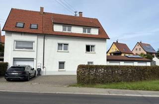 Haus kaufen in 72469 Meßstetten, Geräumiges 8-Zimmer Haus mit 4 Garagen und 2 weitern Bauplätzen in Meßstetten