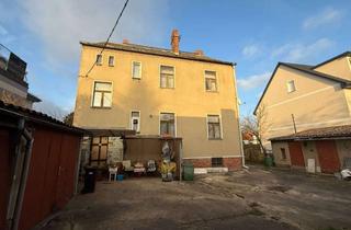 Anlageobjekt in Falkenhagener Straße 64, 14612 Falkensee, 1600 qm. Sanierbares Mehrfamilienhaus + Baugrundstück für 3-Familienhaus