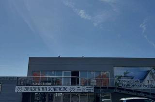 Büro zu mieten in 37124 Rosdorf, Große Bürofläche mit Rampe und Terrasse.