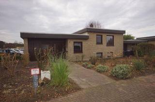 Reihenhaus kaufen in 27607 Geestland, Geestland - Geestland-Langen REH mit Split-Level-Bauweise, Garage und Garten in ruhiger Wohnlage