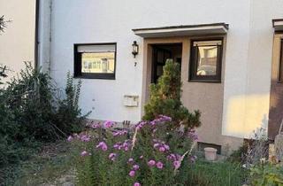 Einfamilienhaus kaufen in 53842 Troisdorf, Troisdorf - Einfamilienhaus mit Garage in Waldrandlage von Troisdorf-Spich