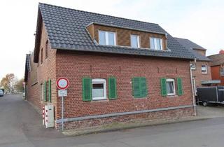 Einfamilienhaus kaufen in 41542 Dormagen, Dormagen - 41542 Dormagen-Gohr: Hochwertiges, freistehendes Einfamilienhaus mit Hoffläche und Garagen