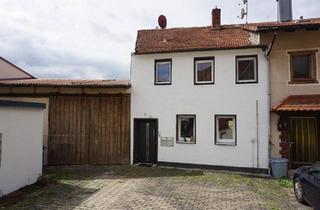 Haus kaufen in 97723 Oberthulba, Oberthulba - Zweifamilienhaus direkt in Oberthulba 2018 teilsaniert