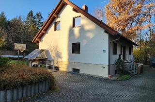 Einfamilienhaus kaufen in 02779 Großschönau, Großschönau - Großzügiges Weber-Haus in ruhiger Sackgassenlage in Großschönau