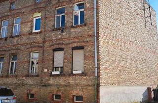 Mehrfamilienhaus kaufen in 39443 Staßfurt, Staßfurt - Mehrfamilienhaus mit 4 Wohneinheiten - Sanierungsbedürftig