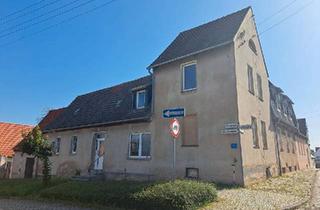 Mehrfamilienhaus kaufen in 06425 Alsleben, Alsleben (Saale) - Mehrfamilienhaus mit 3 Wohnungen in Plötzkau - Sanierungsobjekt