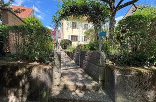 Einfamilienhaus kaufen in 71332 Waiblingen, Waiblingen - Freistehendes EFH mit großem Garten in Waiblingen zu verkaufen.