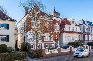 Wohnung kaufen in 26122 Innenstadt, Luxus Altbauwohnung im Dobbenviertel