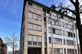 Wohnung kaufen in Nürnberger Str. 125-127, 90762 Fürth, Stadtgrenze Nürnberg-Fürth: vermietetes, möbliertes 1-Zimmer Appartment inkl. TG-Stellplatz