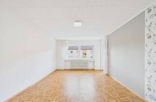 Wohnung kaufen in 72213 Altensteig, 3-Zimmer-Wohnung mit Balkon & Garage in Altensteig