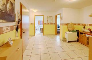 Wohnung kaufen in 74395 Mundelsheim, Großzügige 3-Zimmer-Erdgeschosswohnung in Mundelsheim