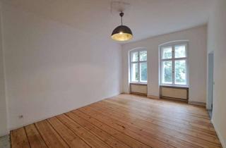 Wohnung kaufen in Malplaquetstraße 39, 13347 Wedding, Renovierte und leerstehende Studioapartment mit EBK