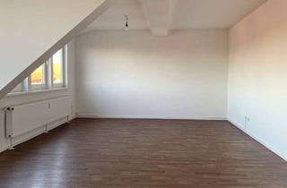 Wohnung mieten in Burgstraße 20, 31028 Gronau, Gronau - großzügige 3 Zimmer Wohnung im DG!