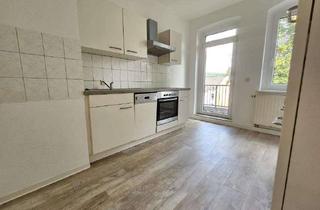 Wohnung mieten in Lutherstraße 15, 08280 Aue, Tolle Wohnung mit Einbauküche und Balkon