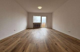 Wohnung mieten in 67686 Mackenbach, Mackenbach - 3 ZKB Wohnung, neue EBK, 2 Balkone, Gäste WC, Garage *ERSTBEZUG NACH RENOVIERUNG*