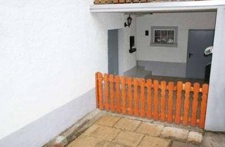 Wohnung mieten in 55218 Ingelheim, Mayence-Immobilien: 4,5 Zimmerwohnung mit kleinem Hof in Ortsandlage von Groß-Winterheim!!