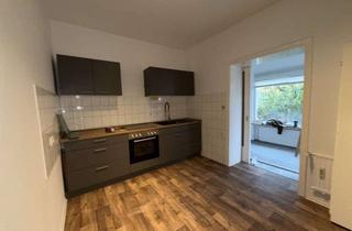 Wohnung mieten in Birnbaumskamp 13, 31139 Hildesheim, Frisch sanierte 3-Zimmer-Erdgeschosswohnung + 1-separates-Zimmer in Hildesheim
