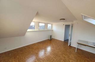 Wohnung mieten in Eugen-Bolz-Straße 36, 72072 Tübingen, Helle WG-Wohnung für 3er WG mit großen Zimmern und 2 Bädern