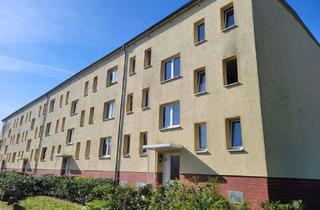 Wohnung mieten in Karl-Hawermann-Straße 26b, 18299 Diekhof, Schöne 2-Raum-Wohnung mit Tageslichtbad und Balkon im Grünen