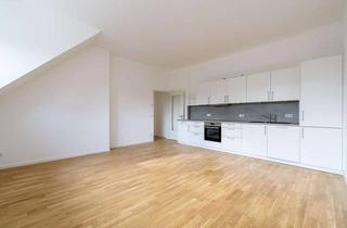 Wohnung mieten in Straße Nach Fichtenwalde 3a, 14547 Beelitz, Dachgeschoss-Wohnung in Denkmal! EBK, Fußbodenheizung, Parkett....