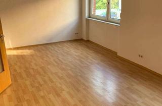 Wohnung mieten in Erlenstr. 21, 68169 Neckarstadt, Renovierte 4-Zimmer-Wohnung mit Balkon in Mannheim-Neckarstadt-West