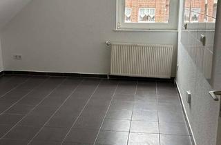 Wohnung mieten in Kardinal-Von-Galen-Straße, 45711 Datteln, helle & geräumige Dachgeschosswohnung