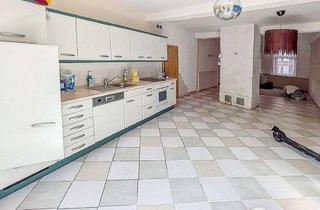 Haus kaufen in 37520 Osterode, Denkmalgeschütztes Juwel im Herzen von Osterode: Fachwerktraum aus ca. 1650 wartet auf Ihre Vision