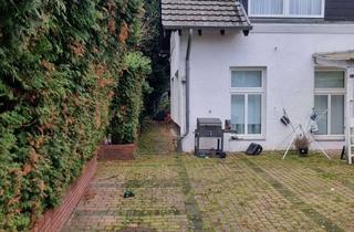 Haus kaufen in 41517 Grevenbroich, Für große Familien - Mehrgenerationen Haus