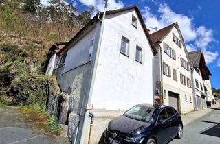 Haus kaufen in 61389 Schmitten, Top Angebot: 1 Grundstück, 3 Gebäude, bis zu 5 WE, davon 3 vermietet