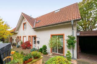 Doppelhaushälfte kaufen in 24568 Kaltenkirchen, Charmante Doppelhaushälfte mit Gartenidylle, Carport und perfekter Familienlage in Kaltenkirchen