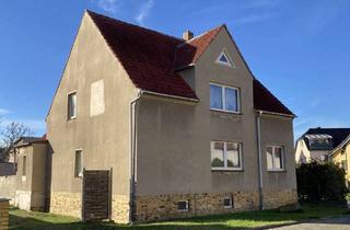 Einfamilienhaus kaufen in 01609 Gröditz, Haus mit Potenzial - Einfamilienhaus in Gröditz