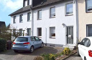 Reihenhaus kaufen in 41751 Viersen, • Geräumiges Reihenhaus mit 6 Zimmern, Kamin & Garten – zentral in Viersen-Dülken!