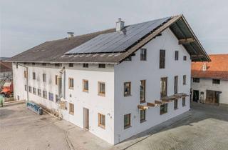 Bauernhaus kaufen in 83550 Emmering, Saniertes Bauernhaus mit großem Nebengebäude – Wohnen und Arbeiten unter einem Dach