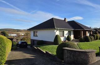 Haus kaufen in 32689 Kalletal, Bungalow mit Vollkeller in traumhafter Lage