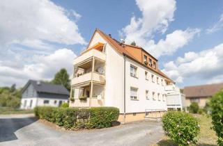 Wohnung kaufen in 96515 Sonneberg, Wintergarten und Gas- Kachelofen! 3 Zimmer- Eigentumswohnung mit Potential + Garage inklusive!