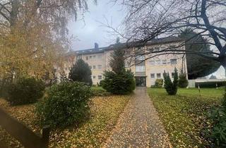 Wohnung kaufen in Blackenfeld 14, 33739 Jöllenbeck, Lichtdurchflutete 2-Zimmer-DG-Wohnung am Stadtrand von Bielefeld