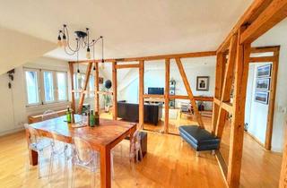 Wohnung kaufen in 61348 Bad Homburg, Großzügige Dachgeschosswohnung in ausgezeichneter Lage