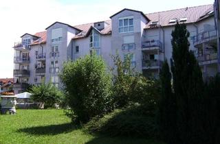 Wohnung kaufen in 76646 Bruchsal, Helle 2-Zimmer Wohnung mit Terrasse und Garage in Bruchsal