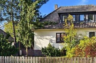 Einfamilienhaus kaufen in 31311 Uetze, Uetze - Ein Zuhause zum Neuerschaffen: Einfamilienhaus mit großem Potenzial