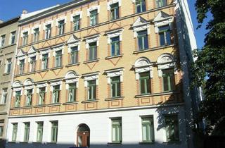 Wohnung kaufen in Wilhelm-Plesse-Straße 19, 04157 Gohlis-Mitte, von Privat: Denkmalschutz in bester Lage: 2-Zimmer mit EBK und Balkon+optional 2. Wohnung im Angebot