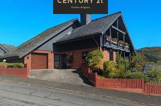 Haus kaufen in 57334 Bad Laasphe, Modernisiertes Architektenhaus mit Einliegerwohnung, Sauna & Kamin – Ihr Zuhause mit Charakter